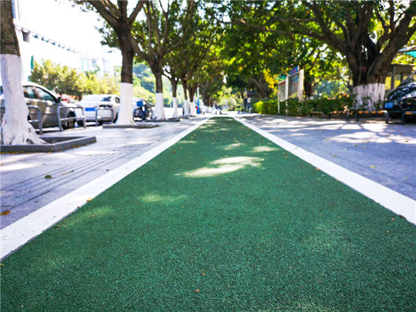 ��ɫ����·��ϵ�а���